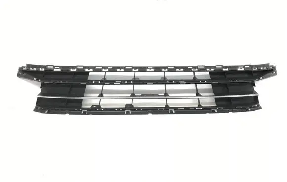 Volkswagen PASSAT B8 Front bumper lower grill 3G0853677G 3G0853671B