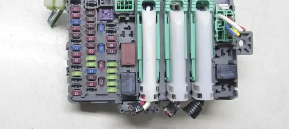 Honda CR-V Fuse box set T1EE111