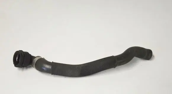 BMW 1 E81 E87 Engine coolant pipe/hose 6928591