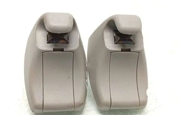 Sun visor clip/hook/bracket