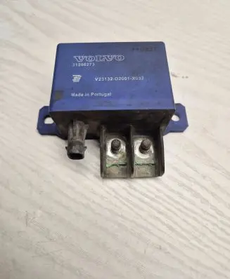 Volvo C30 Glow plug pre-heat relay 31296273 40937 V23132D2001X032