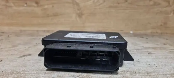Volvo V70 Hand brake control module 6G912598CD 31334228