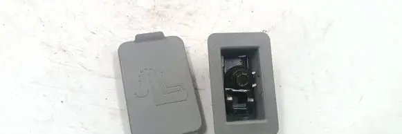 KIA Carnival ISOFIX Bracket F4213CANX1