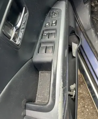 Peugeot 4007 Electric window control switch