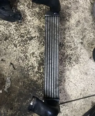 BMW 5 E39 Intercooler radiator