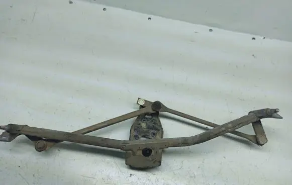 Audi 80 90 S2 B4 Front wiper linkage 403339