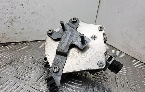 Ford Focus Vacuum pump CM5G2A451GB 20150701