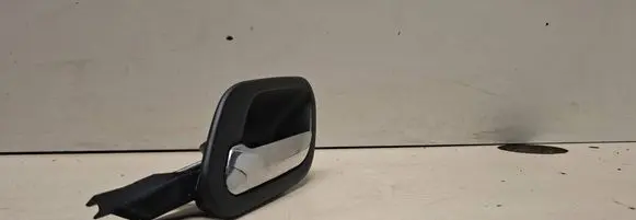 BMW 5 E39 Front door interior handle 8226049