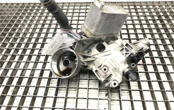 Audi A8 S8 D4 4H Oil pump 07D115911L