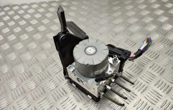 Mazda 3 ABS Pump BCKA437A0B