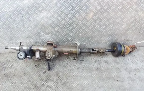 Nissan Almera N16 Steering wheel axle
