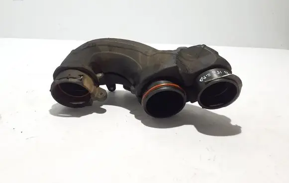 Volvo XC90 Air intake duct part 31370316