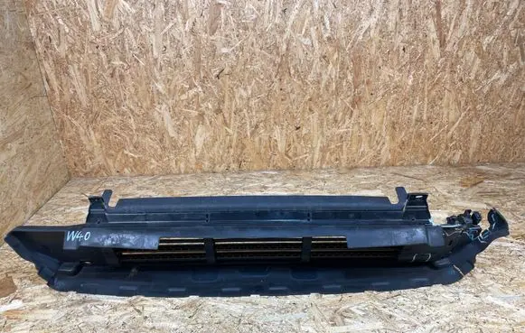 Volvo XC40 Intercooler air guide/duct channel 31455422