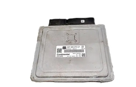 Seat Altea XL Engine control unit/module 03F906070CF
