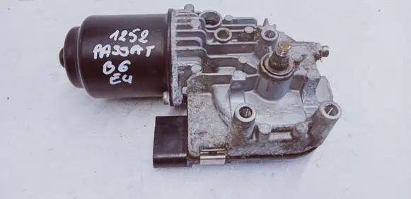 Volkswagen PASSAT B6 Wiper motor 3C1955419B 0910191124