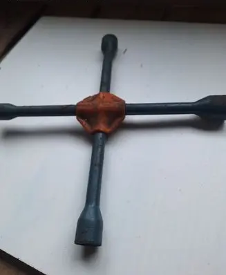 Seat Alhambra (Mk1) Wheel nut wrench 