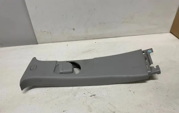 Hyundai i20 (PB PBT) (B) pillar trim (top) 858331J010