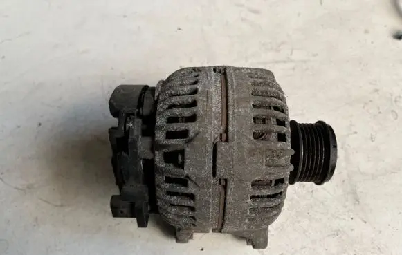 Audi A3 S3 8P Generator/alternator 06F903023F 0124525091