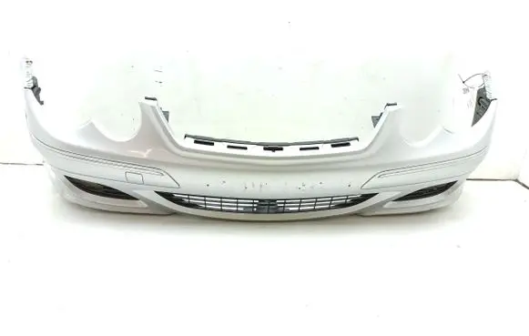 Mercedes-Benz C W203 Front bumper