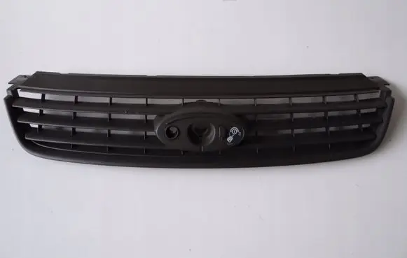 Ford Focus C-MAX Front bumper upper radiator grill 7M51R8138A