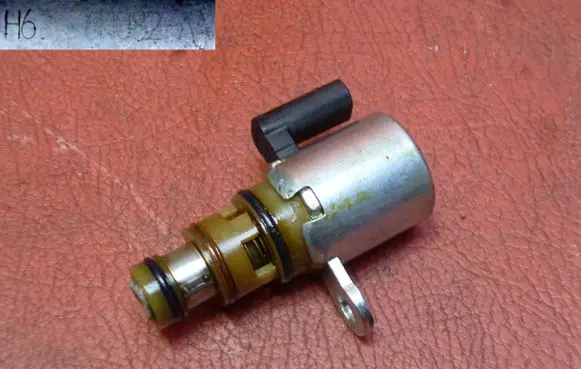 Ford Focus other engine part H6BG6H082AA