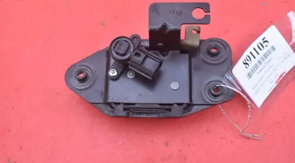 Jeep Grand Cherokee (WJ) Tailgate/trunk/boot lock/catch/latch C44160