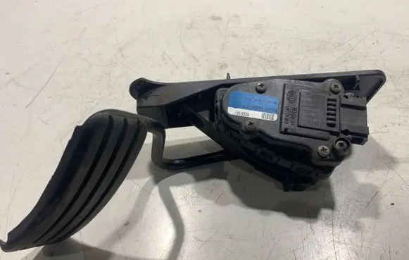 Renault Espace IV Accelerator throttle pedal 8200007513 6PV00811918