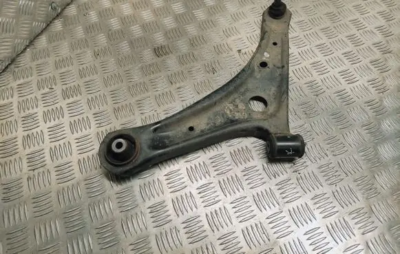 Mitsubishi Space Star Front lower control arm/wishbone