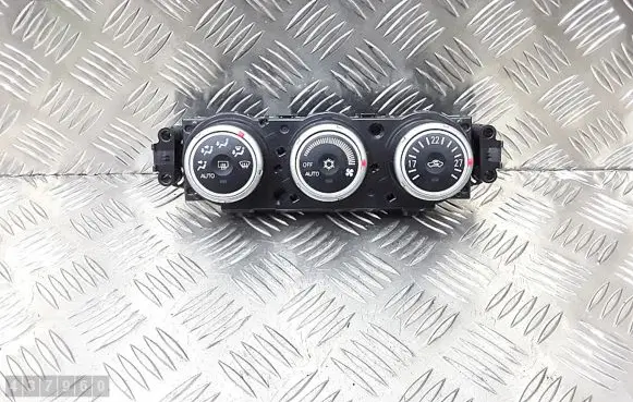 Mitsubishi Lancer Evolution Climate control unit 7820A082XB