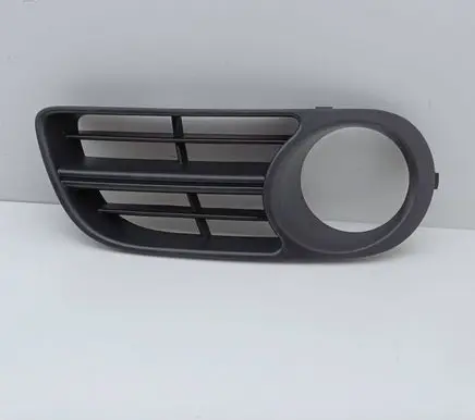 Skoda Fabia Mk1 (6Y) Front bumper lower grill 6Y0853666F