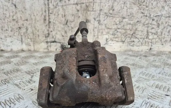 Rear brake caliper
