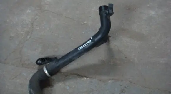 Seat Ibiza IV (6J,6P) Intercooler hose/pipe 6J0145770B