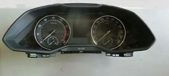 Skoda Superb B8 (3V) Speedometer (instrument cluster) 3V0920750