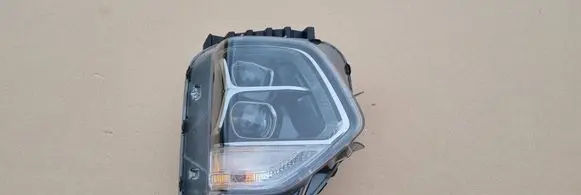 Hyundai Santa Fe Headlight/headlamp 92102-S1XXX zd-wlkp92102-S1XXX