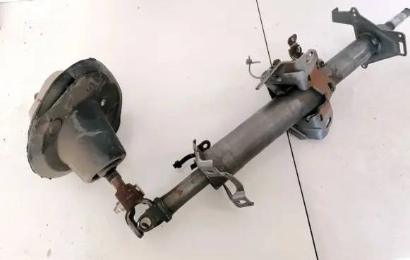 Nissan Almera N16 Steering wheel axle