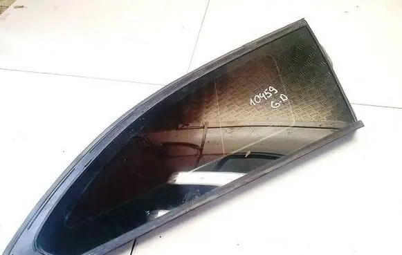 Peugeot 508 Rear side window dot39as2m34