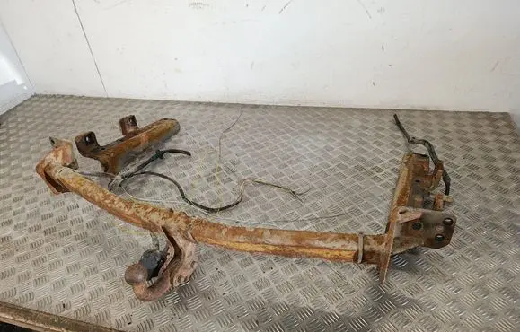 Toyota RAV 4 (XA40) Tow bar set 