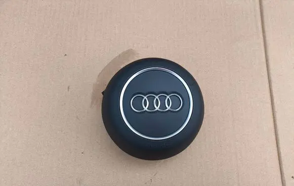 Audi A4 S4 B9 Steering wheel airbag 8W0880201AR