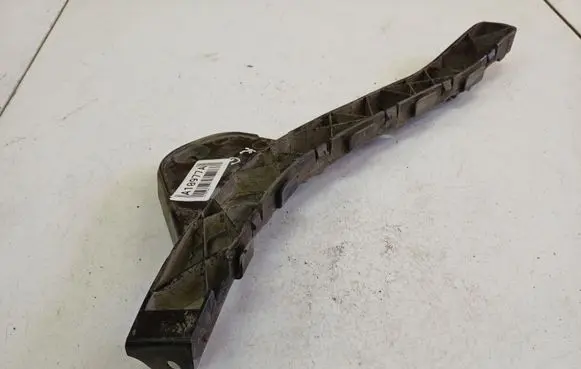 KIA Ceed Rear bumper mounting bracket 866131H100