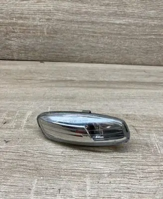 Peugeot 207 Front fender indicator light 9680005080