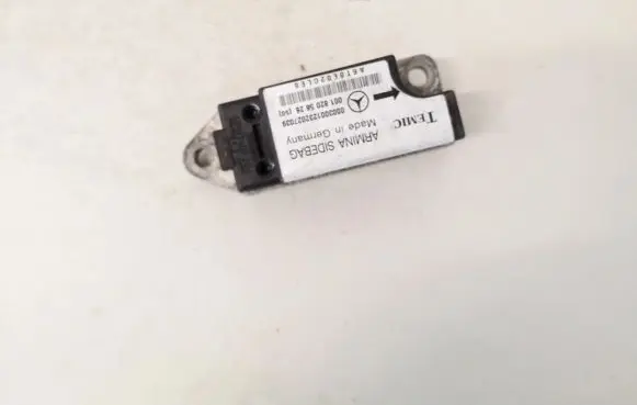 Mercedes-Benz E W210 Airbag deployment crash/impact sensor 0018205626