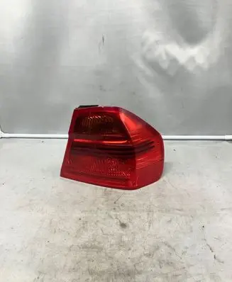 BMW 3 E90 E91 Rear/tail lights 6937458