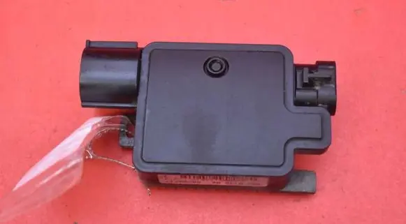 Jaguar F-Pace Relay mounting block 940013004