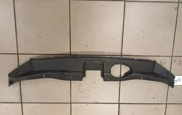 Hyundai Santa Fe Radiator trim 863532B000