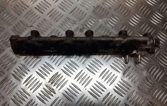 Renault Scenic I Fuel main line pipe BRAK