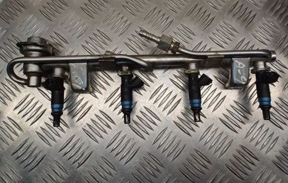Fuel main line pipe