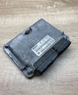 Opel Astra G Engine control unit/module ECU 24417167 0281010267