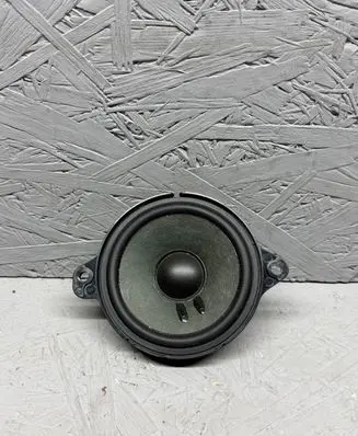 Audi A4 S4 B9 8W Rear door speaker 8W0035303
