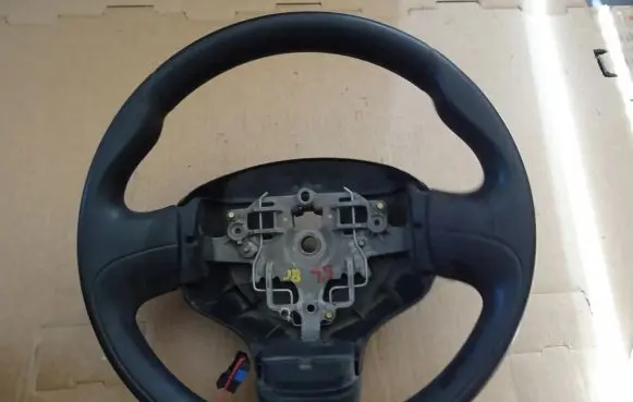 Citroen C3 Steering wheel