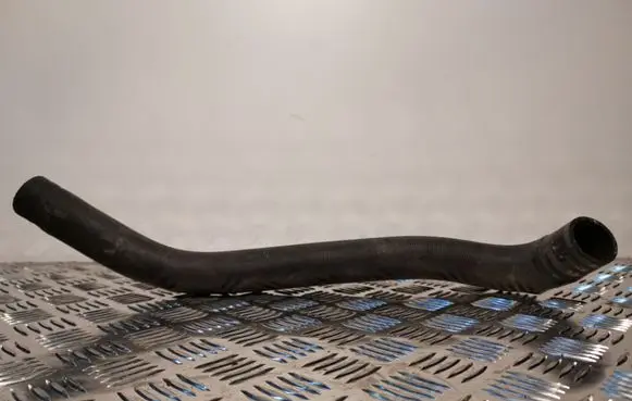 Jeep Grand Cherokee Engine coolant pipe/hose